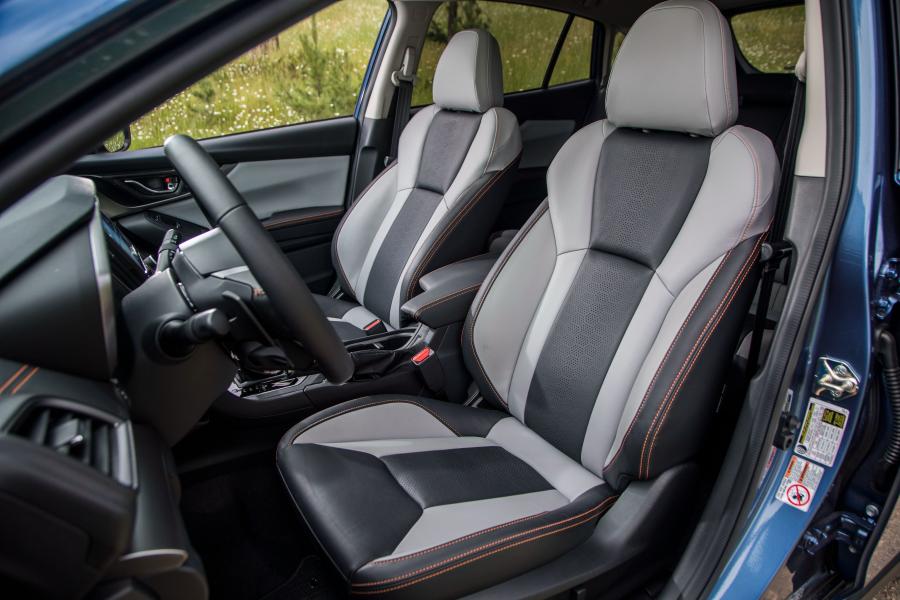 Интерьер Subaru Crosstrek 2017 года  (фото 52 из 73)